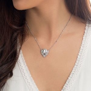 New Art Deco Pendant Necklace